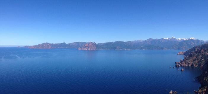 Vue du golfe de Portu depuis Capu Rossu © K. Buron/UAC