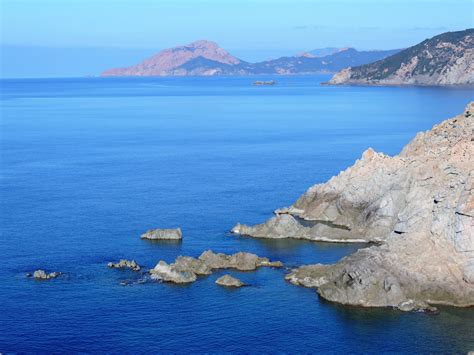 La loi Littoral "s'en sort bien". Pour l'instant ...