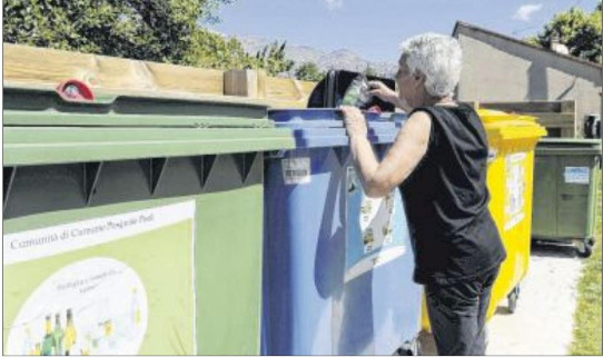 Dès l'installation des bornes les habitants débutent le tri 
