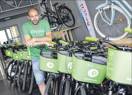 Le vélo à assistance électrique pour faire pédaler les Ajacciens
