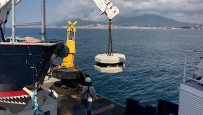 Ajaccio : installation de deux corps-morts éco-conçus au Ricanto 