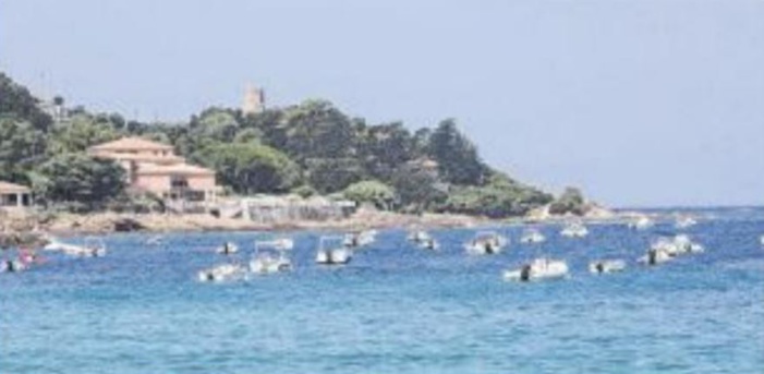 Mouillage organisé et mouillage sauvage, la commune prise dans les filets de la loi