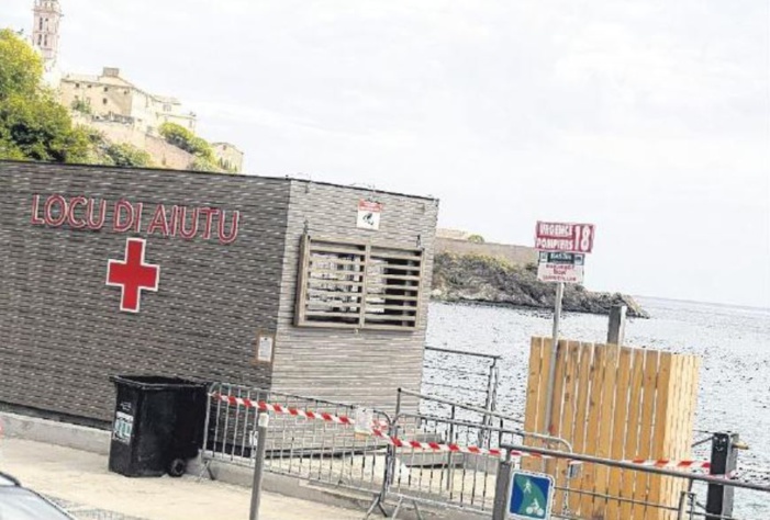 Fermeture de la plage de Ficaghjola