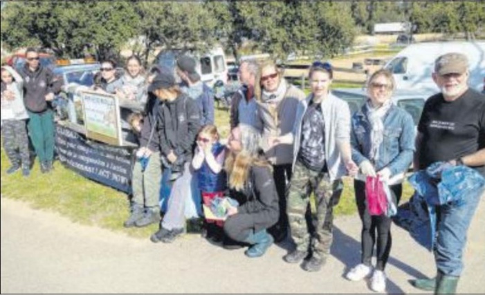 Grand coup de balai dominical à Capu di Padule et ses canaux