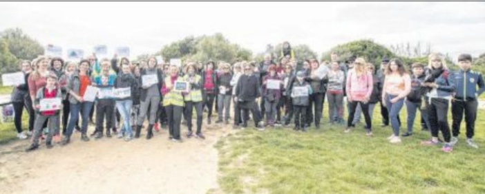 A Furiani, une "marche du siècle" en famille