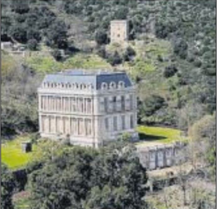 Sauver le château de la Punta "avant le point de non-retour"