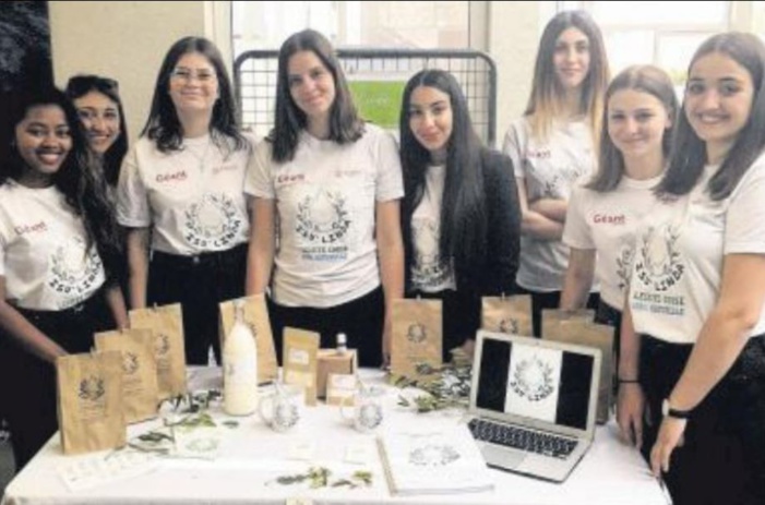 Pluie de prix pour la lessive bio des lycéens du Clemenceau 