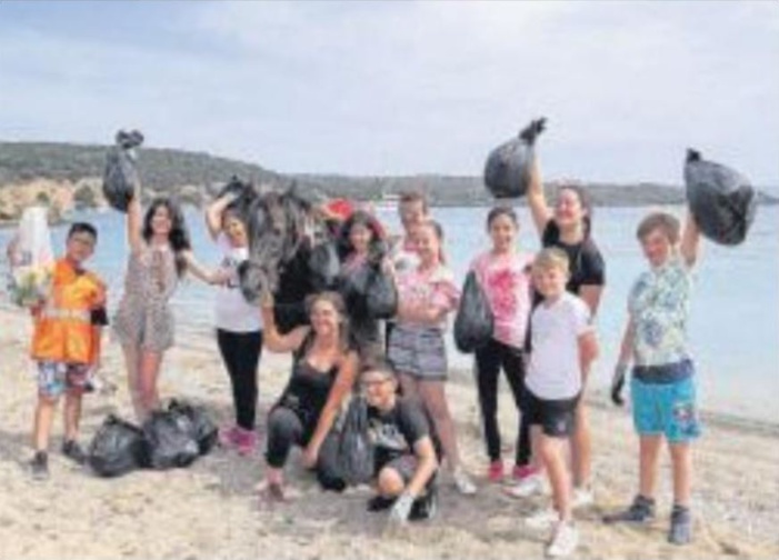 L'opération plage propre du conseil des enfants