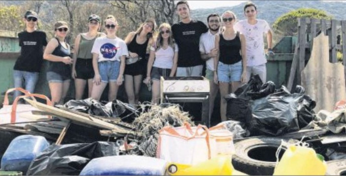 Les jeunes de Global Earth Keeper dépolluent les rivages de la Chiappa