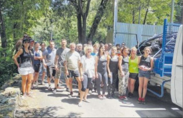 Et au milieu coule une rivière ...désormais propre 