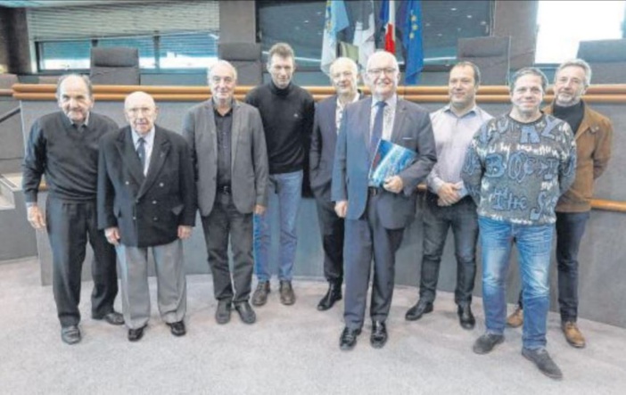  Protection de l'espace maritime : le temps de la réflexion 