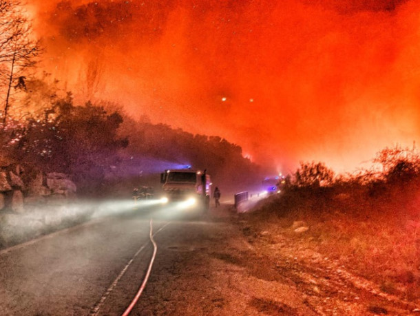 Les vents violents attisent plusieurs incendies en Haute-Corse 
