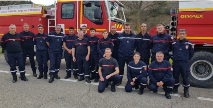  Sapeurs-pompiers : des renforts des Alpes du Sud et du Gard en route vers la Corse pour lutter contre les flammes