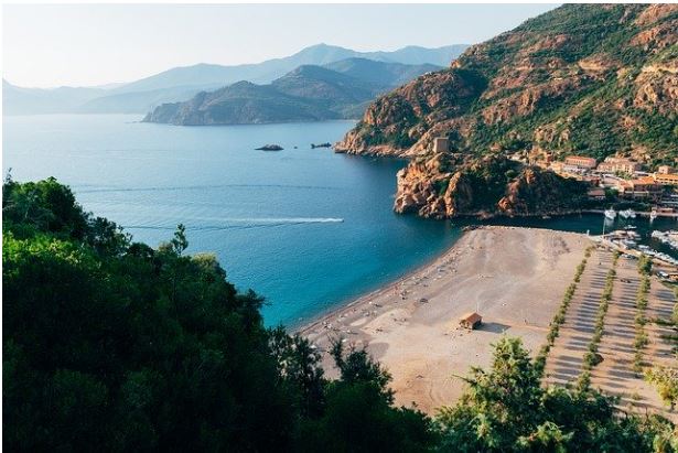 Coronavirus : les plages de Méditerranée interdites d'accès