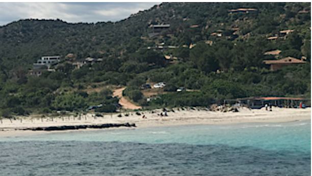 Extrême Sud : les gestes barrières plutôt bien respectés sur les plages en ce long week-end de l’Ascension 