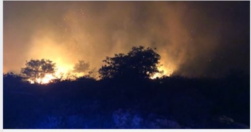 VIDEO - Felicetu : impressionnantes flammes dans la nuit 