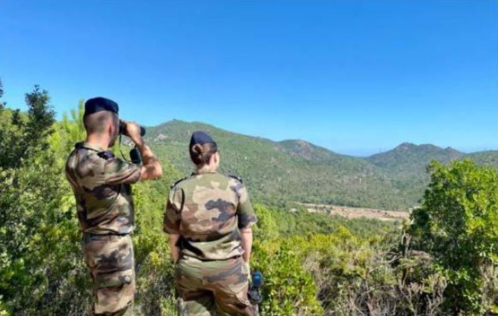  VENTISERI  Incendies les militaires de la BA 126 sont sur le terrain
