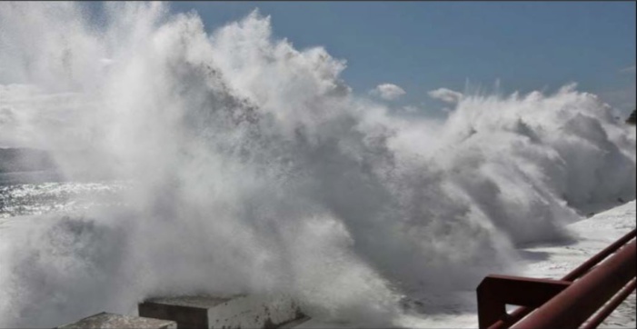 AIACCIU  Sur le port Tino-Rossi, des dégâts "comparables à la tempête Adrian"