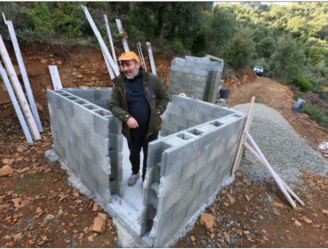 SANTA LUCIA DI MERCURIO  Construction d'une fosse à sangliers pour une chasse plus responsable