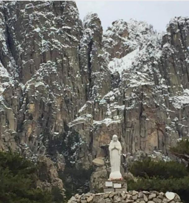 Notre-Dame des Neiges de Bavella, la bien nommée