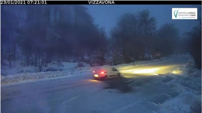 Attention au verglas sur les routes de montagne en Corse, en particulier au col de Vizzavona