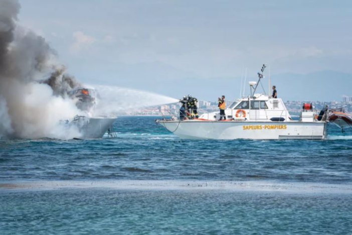 Ces bateaux épaves qui menacent le littoral Méditerranéen