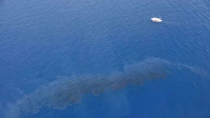 Nappe d’hydrocarbures : la Corse déploie un dispositif antipollution