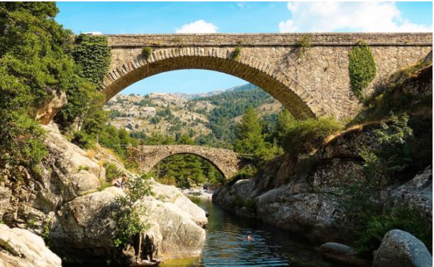 Très bonne qualité des eaux de baignade en Corse selon l'ARS