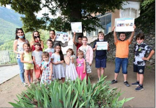  PIEDICROCE  A scola primaria felice è fiera d'entre in a reta di l'Eco Scole !