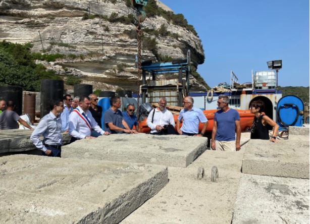 Les coffres d'amarrage de Sant'Amanza font des remous en Corse