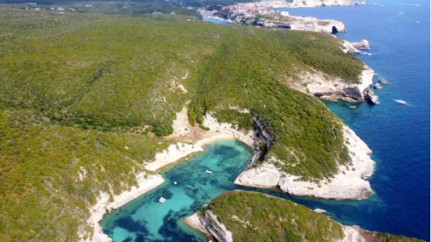 Météo de la semaine en Corse : Soleil en bord de mer, averses en montagne