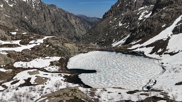 Lac de Melu, Réserve Naturelle de Corse du Massif du Monte Ritondu - © Office de l'Environnement de la Corse / Jean-Laurent Massey