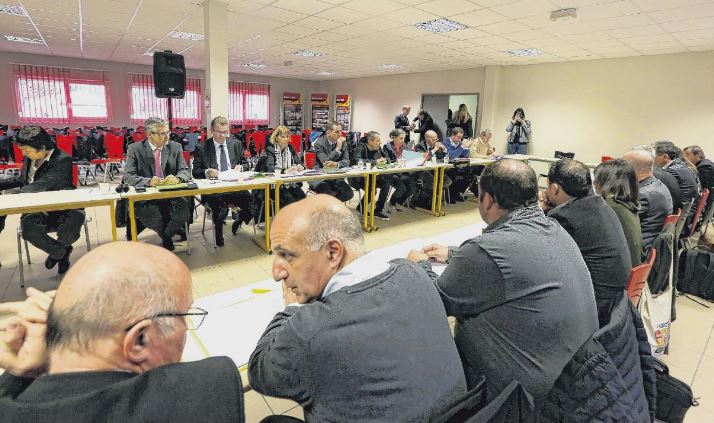Crise des déchets : des points d'accord... mais pas sur tout