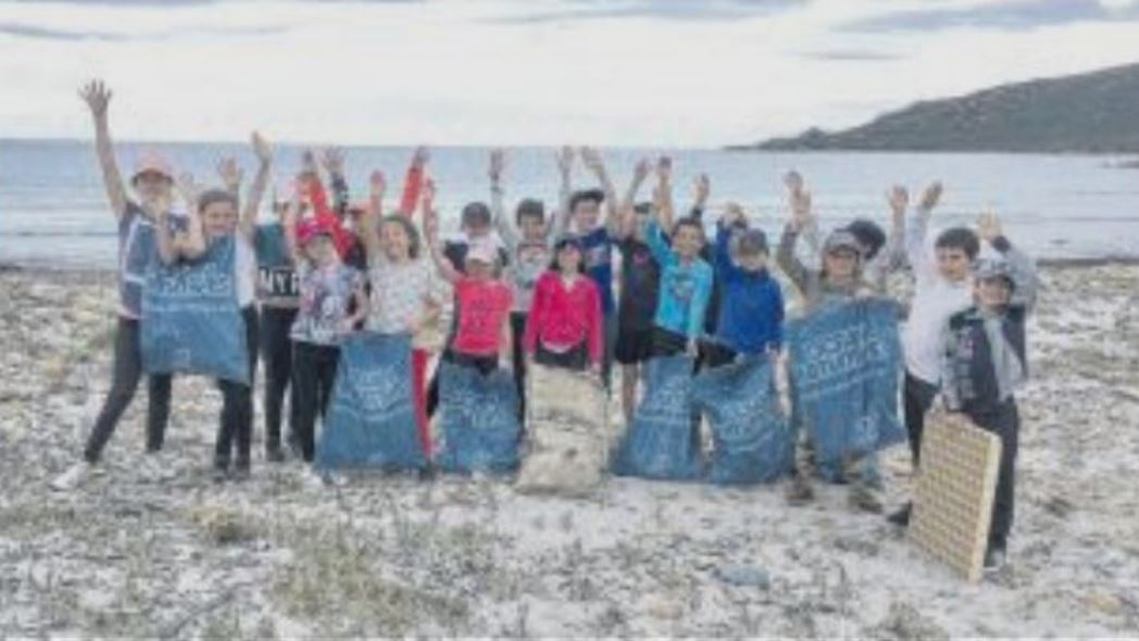 Haro sur la pollution plastique pour les jeunes gardiens du littoral