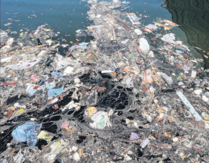  La Méditerranée, une mer victime de la pollution plastique 