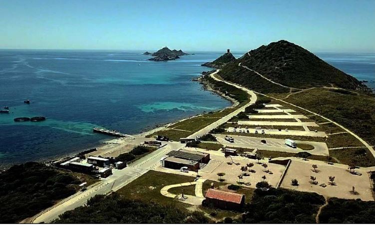 AIACCIU  L'association le Garde inquiète pour le Grand site de la Parata