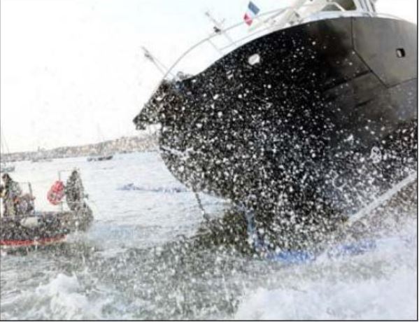 Navire échoué à Ajaccio : les opérations se poursuivent