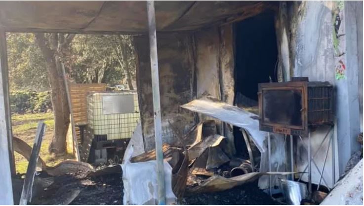 Corte : une apicultrice victime d'incendies d'apparence criminelle : "Ça ne m'empêchera pas de travailler"