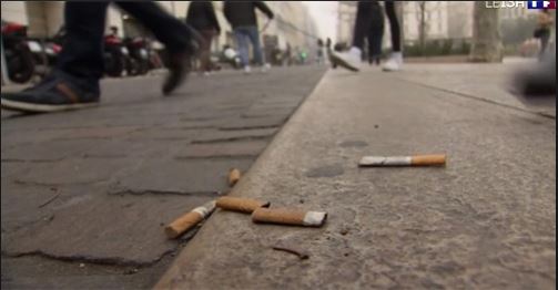 Le fléau des mégots de cigarettes jetés par terre