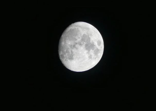 Ce dimanche soir, une "Lune bleue" éclairera le ciel corse