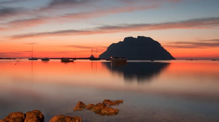 Mare latinu : L’ile sarde de Tavolara citée en exemple pour sa préservation.