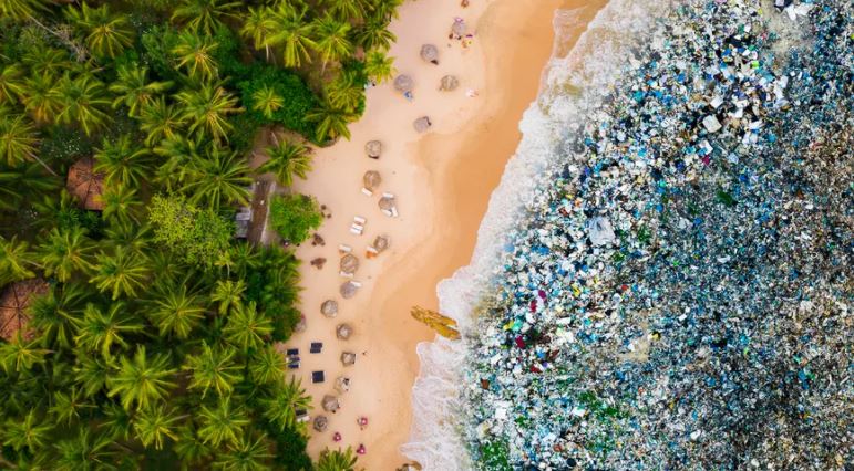Mare latinu : L’ADEME,7 solutions pour réduire les déchets plastiques issus du tourisme en Méditerranée.