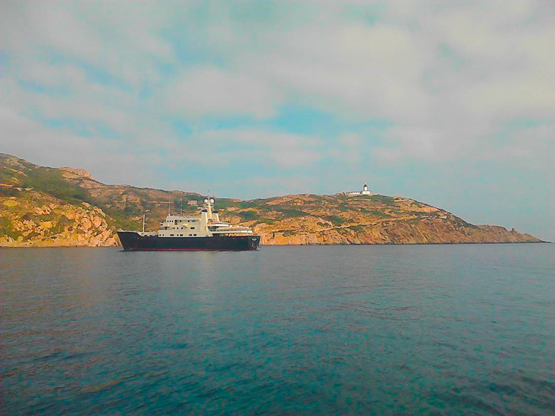 Grande plaisance à la pointe de la revelatta
