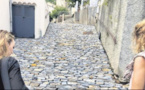 Les ruelles du village retrouvent leur cachet