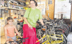 Une promenade à bicyclette pour l'ouverture d'une vélo-école