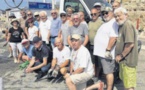 Trente bénévoles à pied d'oeuvre pour nettoyer le port