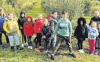   Les enfants de l'école découvrent les us et coutumes de la récolte des olives