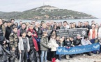 Vaste opération de dépollution de la plage par les bénévoles