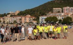 Opération "plage propre" sur la plage Trottel à Ajaccio
