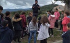 ISULACCIU DI FIUM'ORBU  Des enfants de l'ALSH en sortie autour de la châtaigne